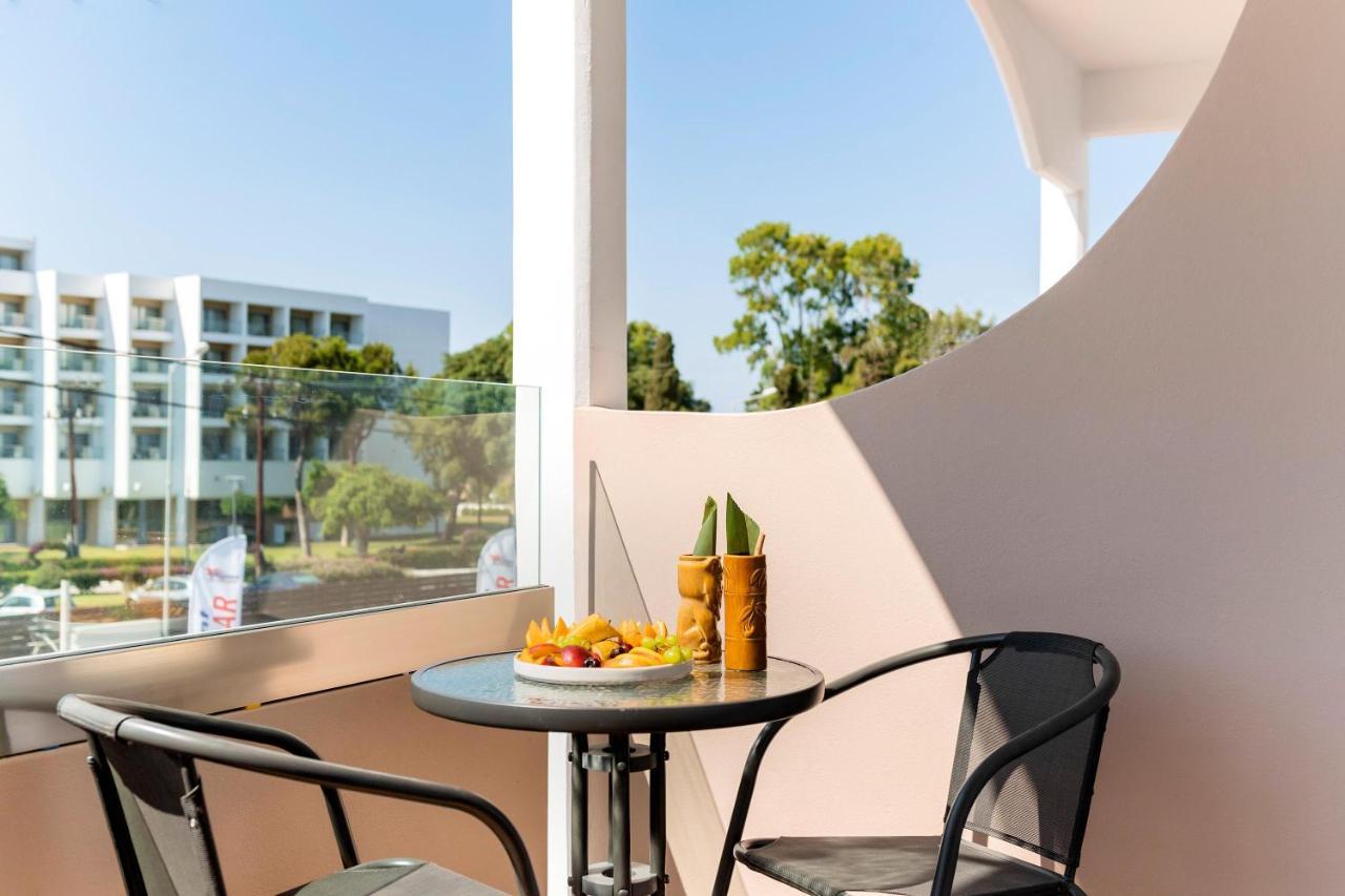Megusta Suites Теологос Экстерьер фото